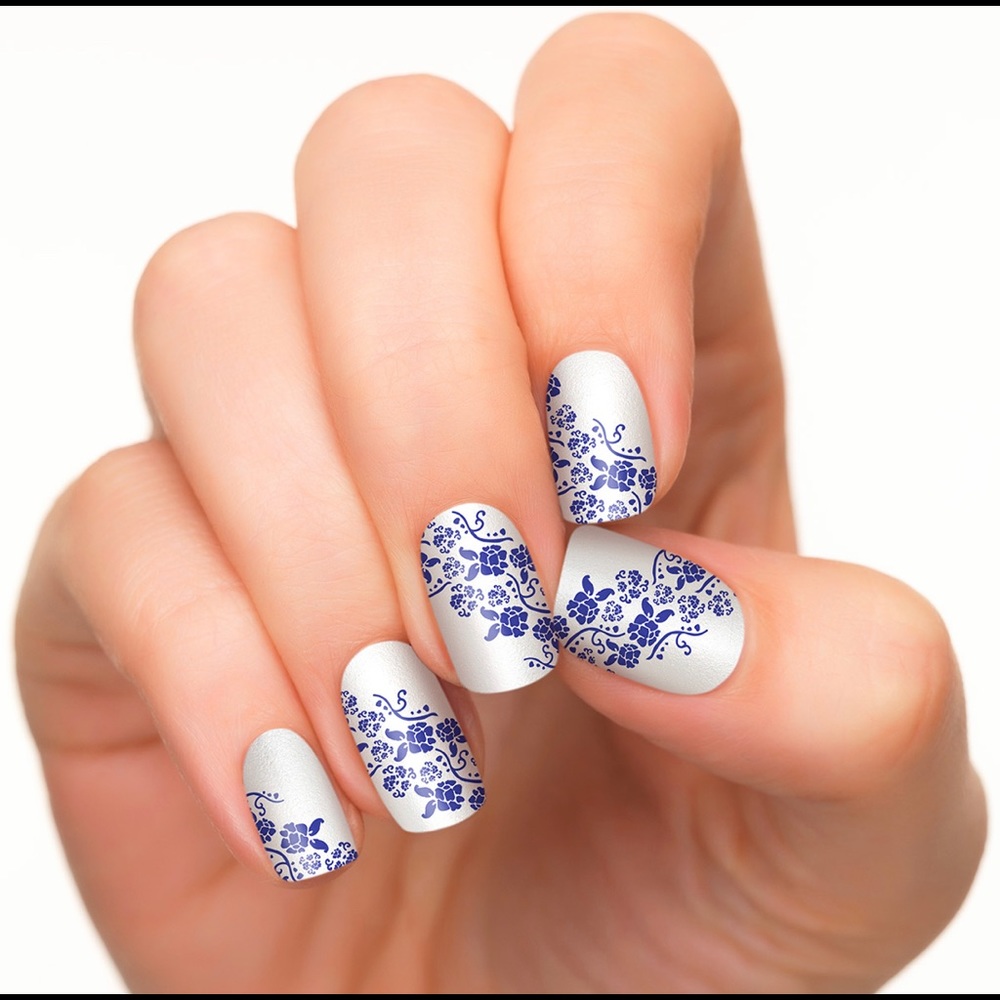 HTF Incoco Secret Garden Nail Polish Strips
